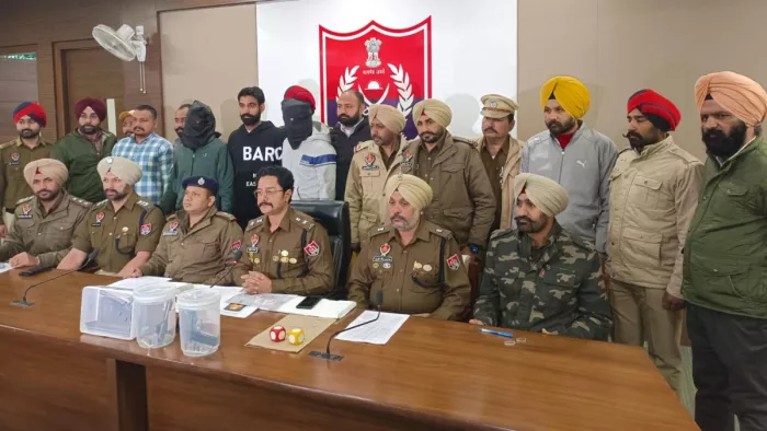 पुलिस के हत्थे चढ़े लॉरेंस बिश्नोई गैंग के दो गैंगस्टर्स