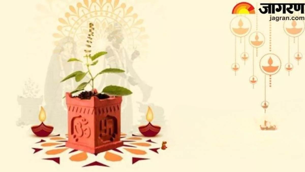 https://www.jagranimages.com/images/newimg/01012024/01_01_2024-tulsi-chalisa_23618944.jpg