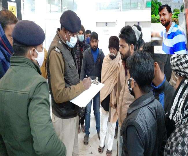 young man was sitting in the brother s factory while walking the dog in patna four miscreants reached and shot him