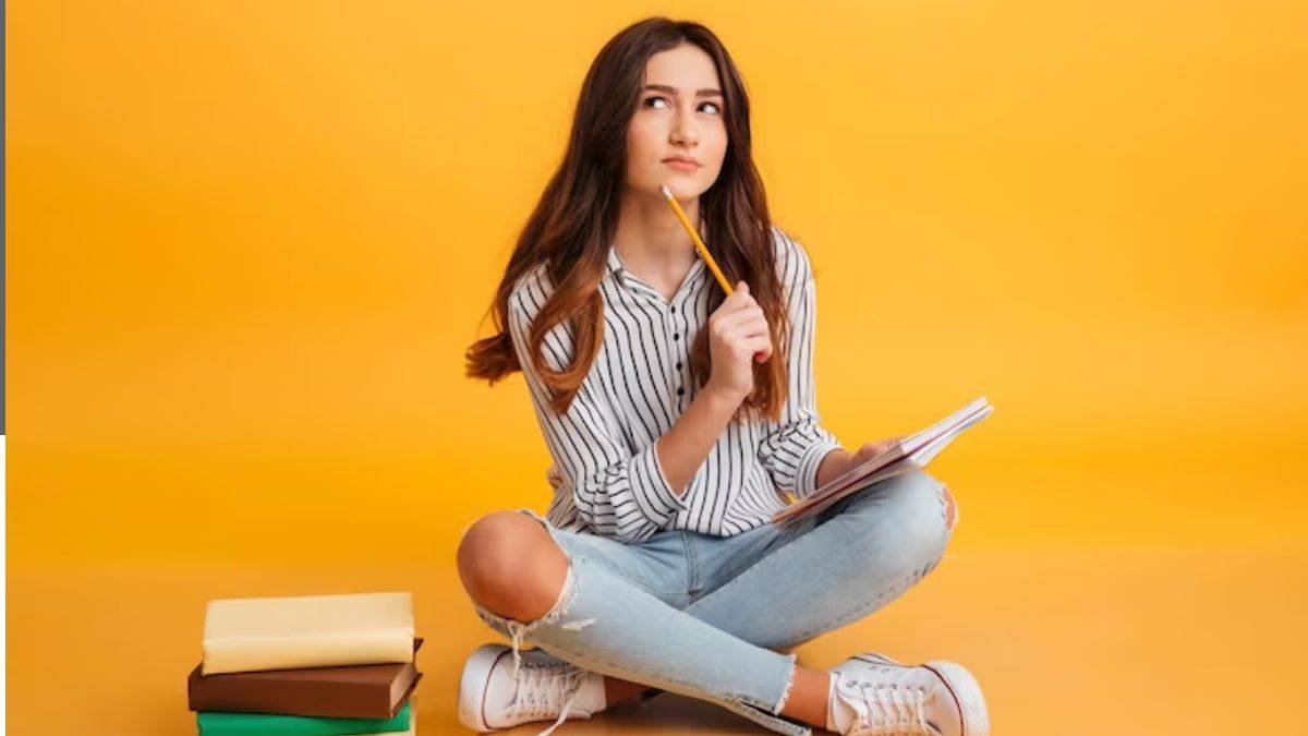 https://www.jagranimages.com/images/newimg/01022023/01_02_2023-career_counseling_2_23315923.jpg