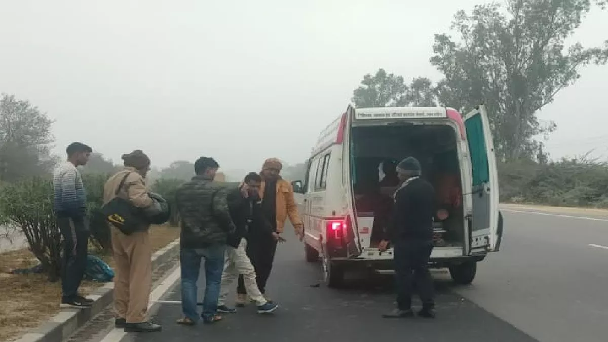 Accident In Kanpur: कानपुर में SGST की टीम से बचने के ल‍िए भाग रहे ट्रक ने बाइक सवार छात्र को रौंदा