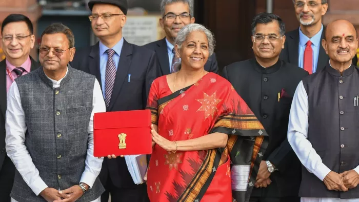 Budget 2023-24: वित्त मंत्री निर्मला सीतारमण ने पेश किया बजट