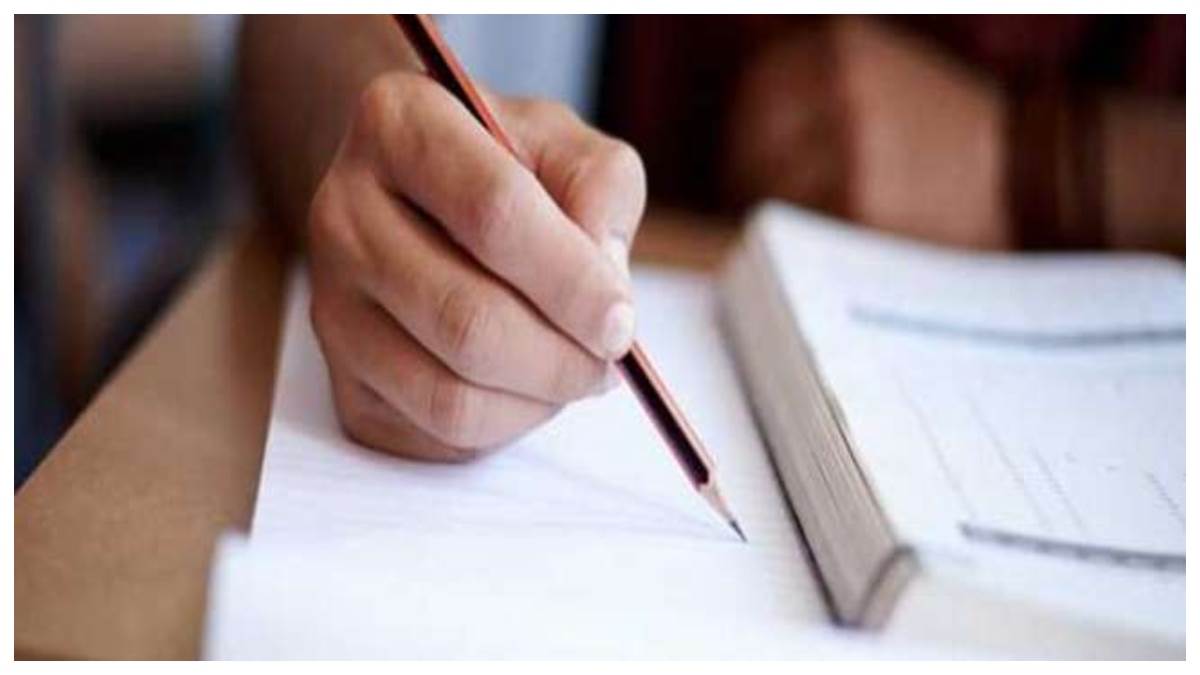 chamba copies of homework being checked without making mistakes show cause notice to four teachers