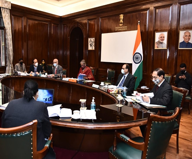 Finance Minister Sitharaman's jewels with the help of which the country got a budget that gave the gift of happiness