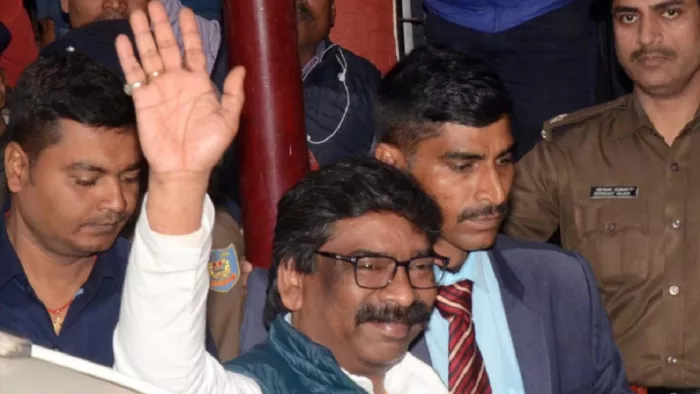 Hemant Soren की मुस्कान कुछ कहती है, जेल जाने से पहले की तस्वीरें, ऐसा था पूर्व CM का अंदाज