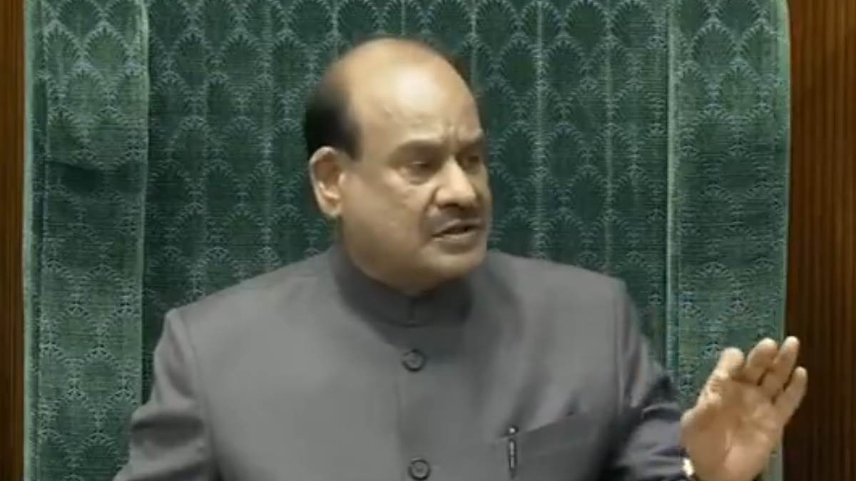 https://www.jagranimages.com/images/newimg/01022025/01_02_2025-news_update_today_23876649.jpg
