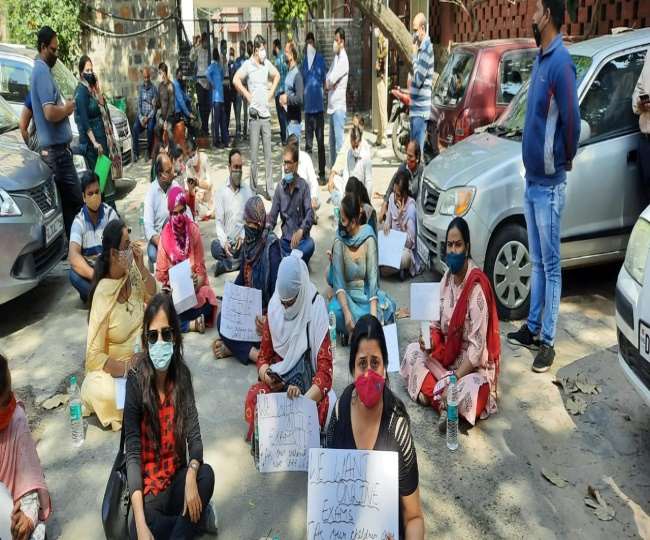 दिल्ली के स्कूल में कोरोना संक्रमित मिली बच्ची, मचा हड़कंप