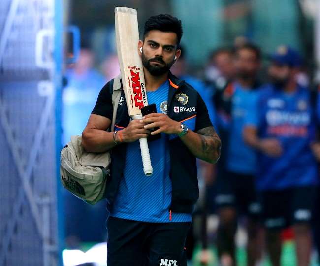 https://www.jagranimages.com/images/newimg/01032022/01_03_2022-virat_kohli_after_practice_22509680_223311519.jpg