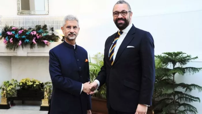 एस जयशंकर ने की UK के विदेश सचिव से मुलाकात