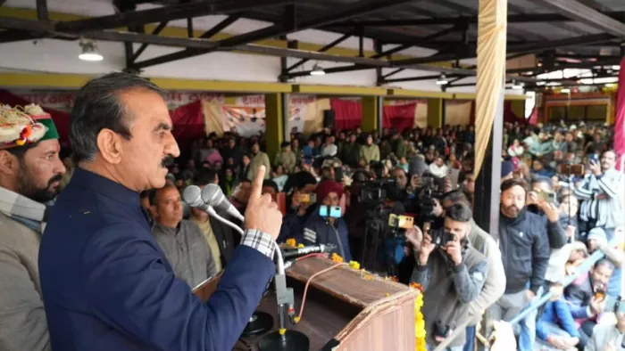 कांग्रेस के बागी विधायकों पर बरसे CM सुक्खू