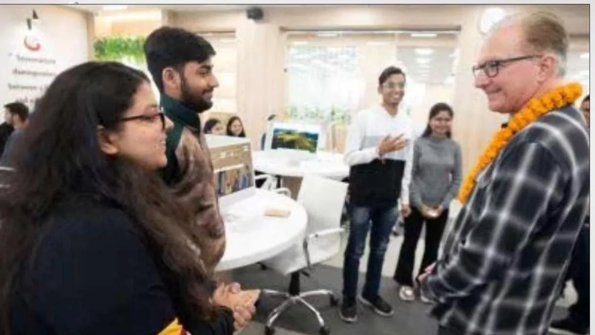 एप्पल ने गलगोटियास यूनिवर्सिटी में अत्याधुनिक आईओएस डेवलपमेंट लैब का ...