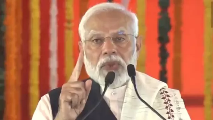 PM Modi Dhanbad Visit : 'सिंदरी का सपना देखा...', प्रधानमंत्री मोदी के 'गारंटी' देते ही गूंज उठा ये नारा