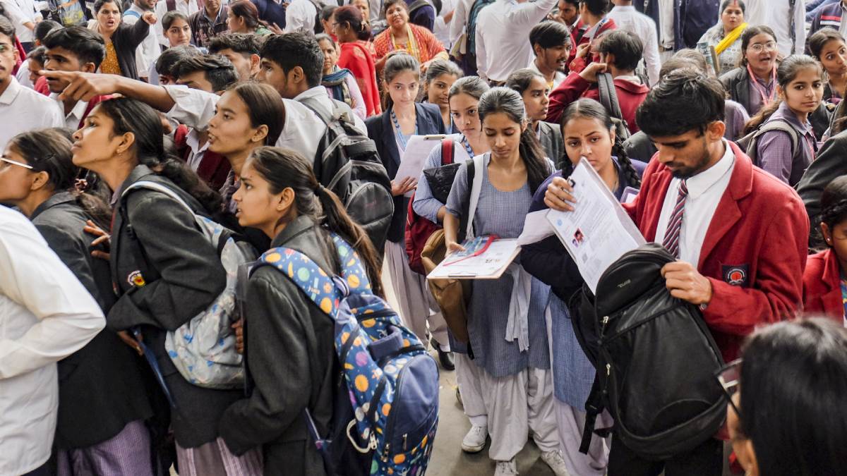 https://www.jagranimages.com/images/newimg/01032025/01_03_2025-haryana_students_date_sheet_23893061_212453562.jpg