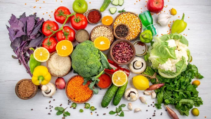 इन सब्जियों को भूलकर भी न खाएं कच्चा (Picture Credit- Freepik)