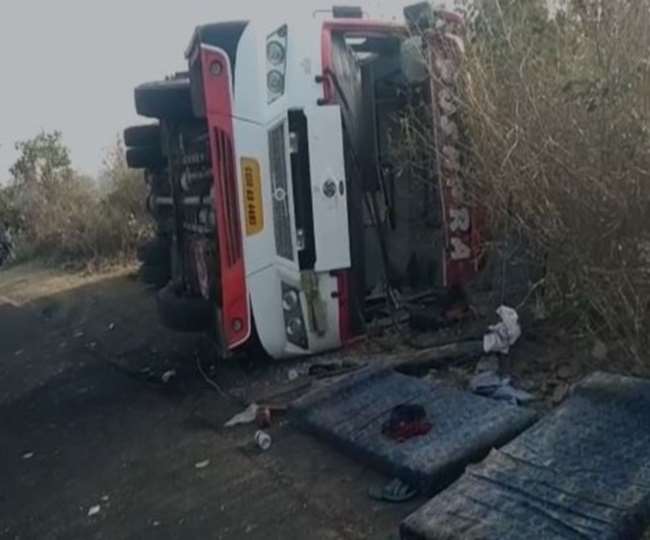 road accident in madhya pradesh s umaria uncontrolled bus full of passengers overturns