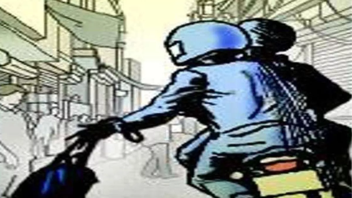 Rewari News: स्कूटी पर लिफ्ट देकर बदमाशों ने युवक से की लूट, नकदी व मोबाइल छीन फरार हुए बदमाश