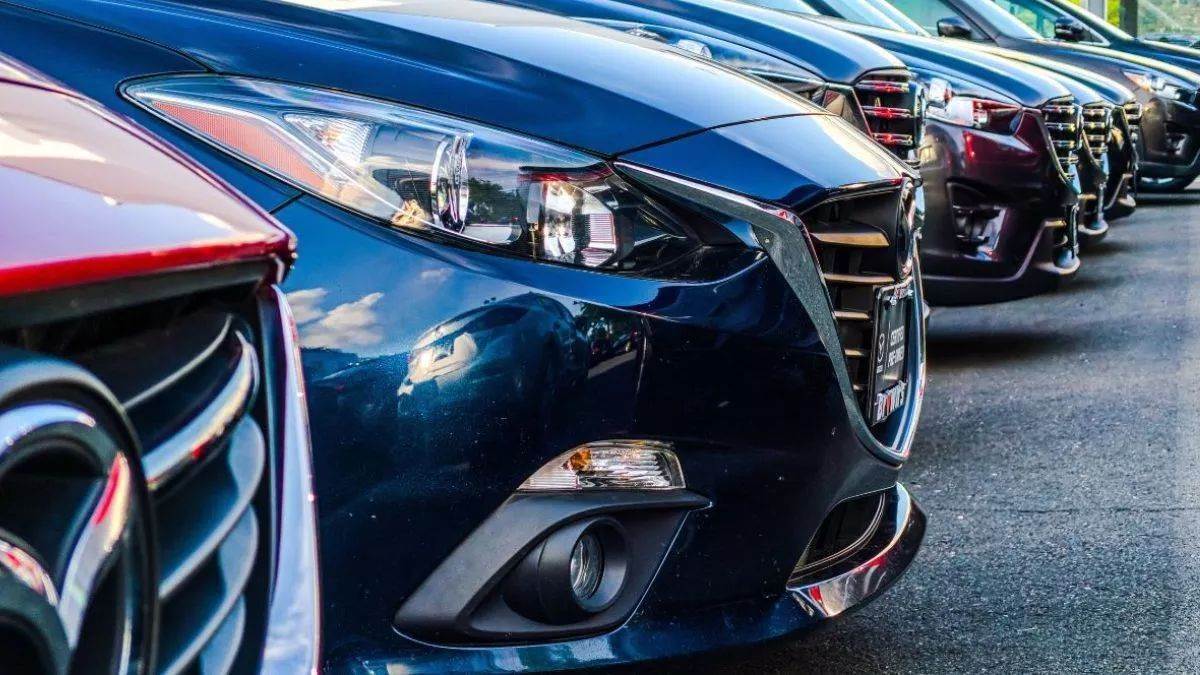 https://www.jagranimages.com/images/newimg/01042024/01_04_2024-auto_sales_report_23687623.jpg