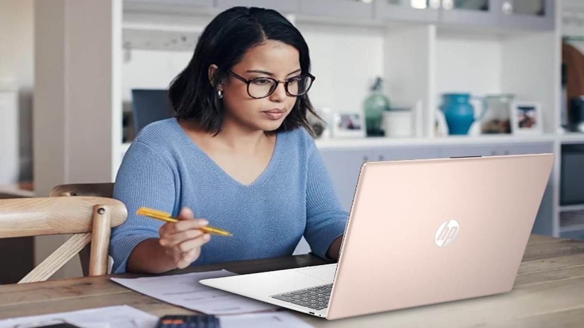 https://www.jagranimages.com/images/newimg/01042024/01_04_2024-best_hp_laptop_in_india_23687472.jpg