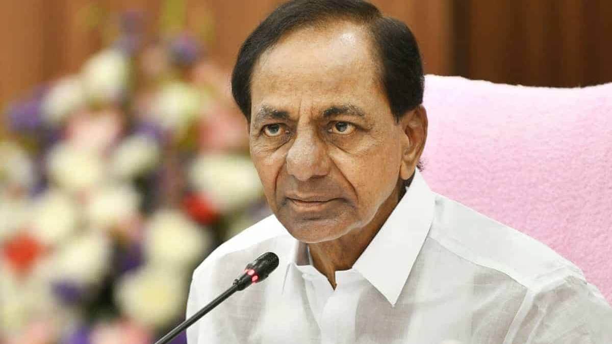 https://www.jagranimages.com/images/newimg/01042024/01_04_2024-kcr_on_congress_23687133.jpg