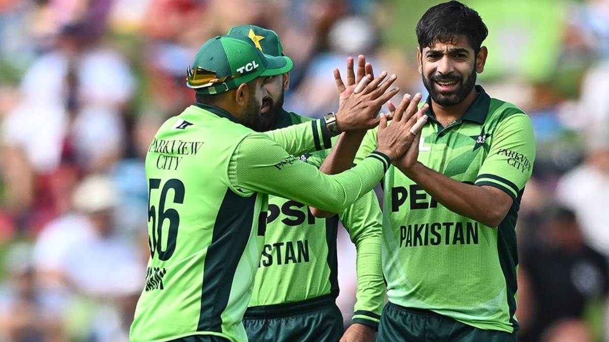 https://www.jagranimages.com/images/newimg/01042025/01_04_2025-nz_vs_pak_23910090.jpg
