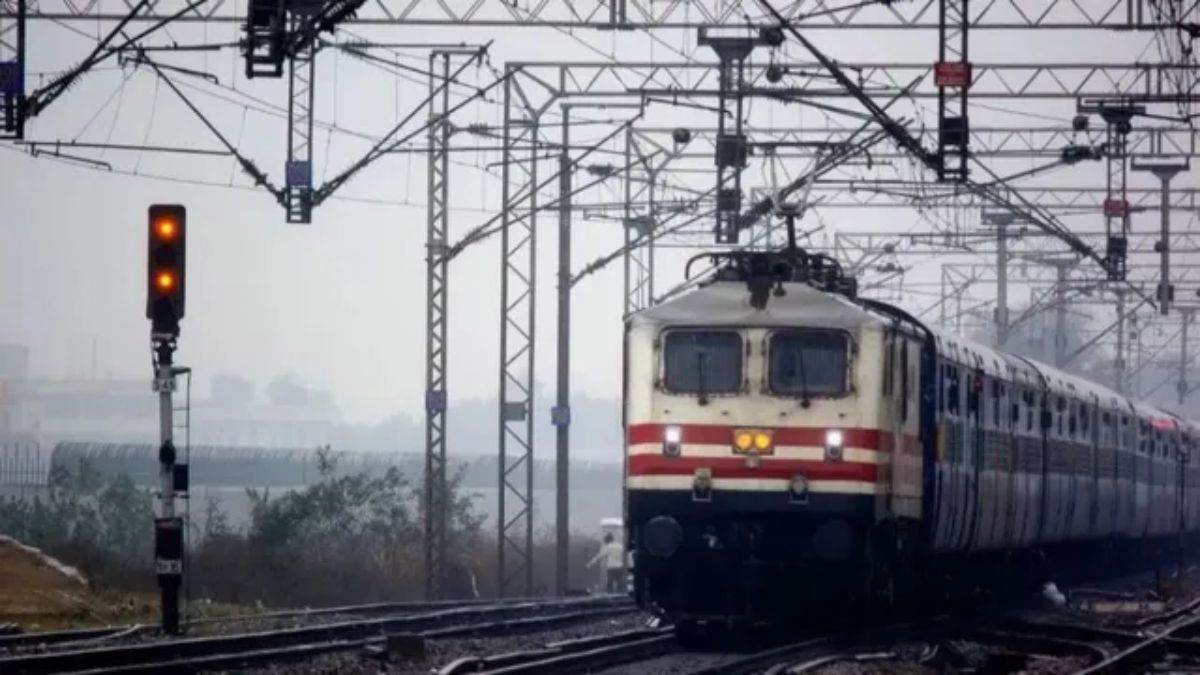https://www.jagranimages.com/images/newimg/01042025/01_04_2025-railway_audit_report_23909600.jpg