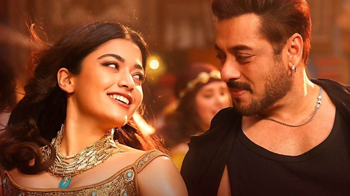 https://www.jagranimages.com/images/newimg/01042025/01_04_2025-sikandar_screening_23909878.jpg