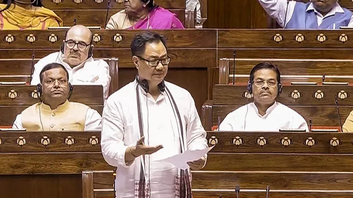 संयुक्त संसदीय समिति के माध्यम से थोपे जाने का आरोप (फोटो: पीटीआई)