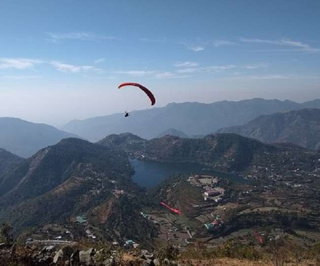 paraglider crashed in bhimtal pilot seriously injured