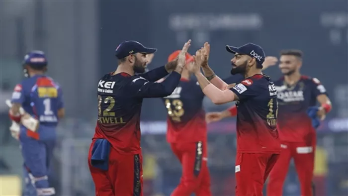LSG vs RCB Match Report: आरसीबी ने 18 रन से एलएसजी को हराया।(फोटो सोर्स:एपी)