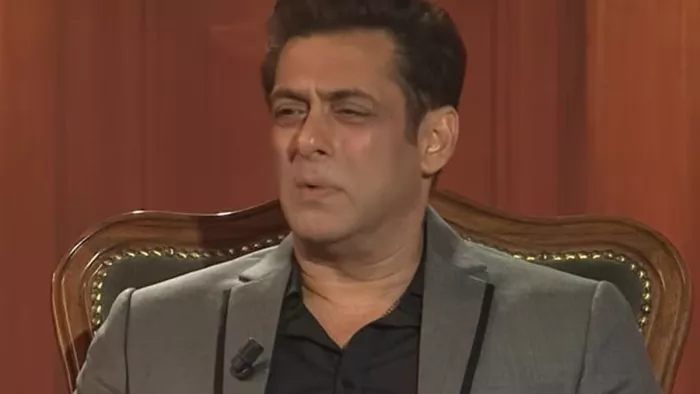 Salman Khan Expressed He Want to Become Father but Does Not Want Wife in Aap Ki Adalat/Screenshot- Youtube