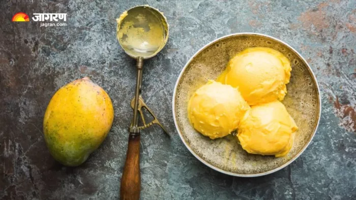 Mango Ice Cream Recipe: घर पर इस आसान रेसिपी से बनाएं मैंगो आइसक्रीम (Image Source: Freepik)