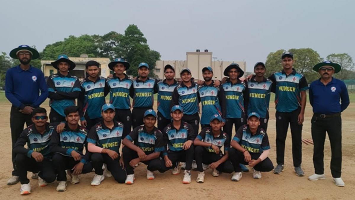 https://www.jagranimages.com/images/newimg/01052025/01_05_2025-munger_cricket_match_23928878_114241182.jpg