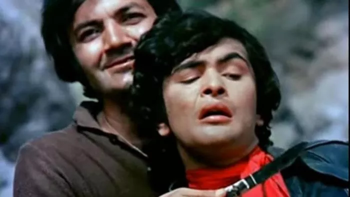 बॉबी फिल्म का पॉपुलर सीन (Photo Credit- IMDb)