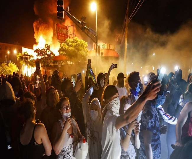 America में बीते 60 सालों से जारी है नस्लीय हिंसा, जानिए कब-कब भड़का शहर  में दंगा - Racial violence continues in America for last 60 years know when  riots broke out in
