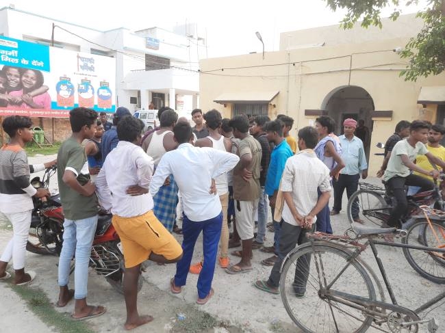 Child dies due to drowning in chaur water in Muzaffarpur, uncle also died  in shock - Bihar Muzaffarpur General News - मुजफ्फरपुर में चौर के पानी में  डूबने से बालक की मौत,