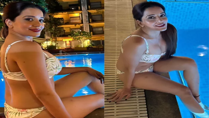 Monalisa Bikini Pics: मोनालिसा ने अपनी हॉट फोटो शेयर की हैl