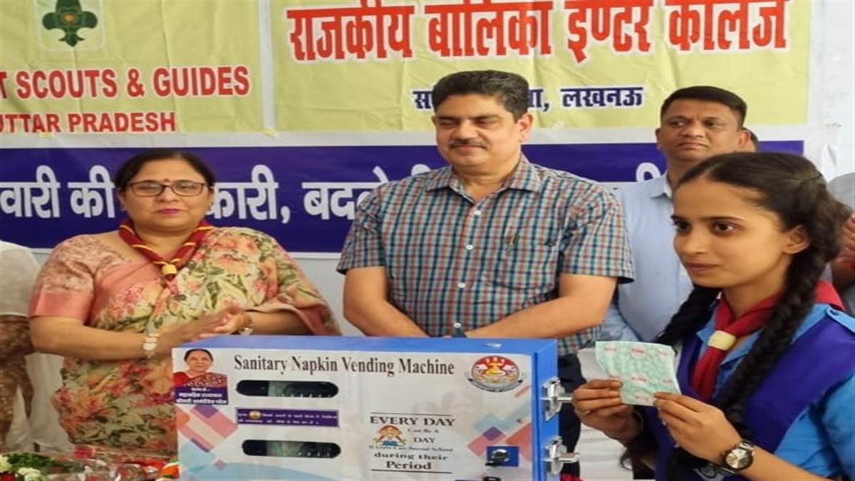 menstrual hygiene awareness campaign lucknow university distributes sanitary napkin vending machines in government colleges
