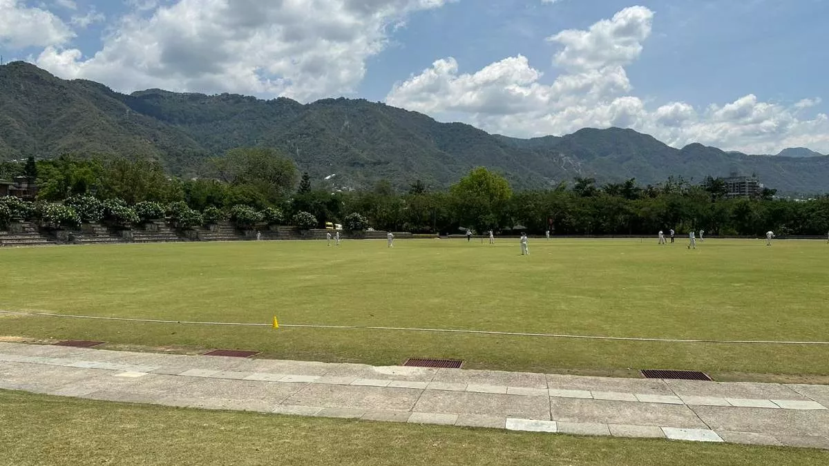 https://www.jagranimages.com/images/newimg/01062023/01_06_2023-39th_all_india_uttarakhand_gold_cup_cricket_tournament_23429493.jpg