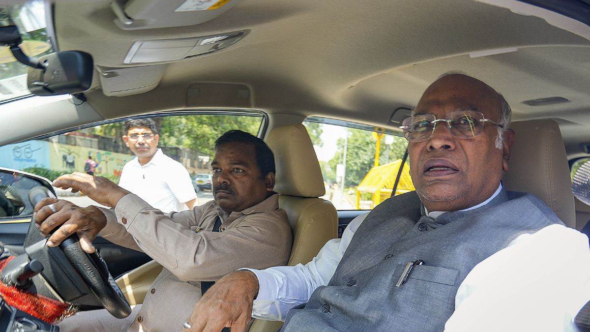 https://www.jagranimages.com/images/newimg/01062023/01_06_2023-congress_1_23428903.jpg