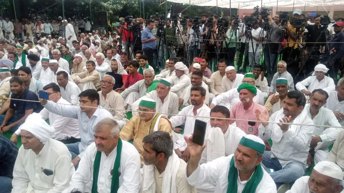 Wrestlers Protest: बृजभूषण के खिलाफ खाप चौधरियों की हुंकार, कुछ ही देर में पहलवानों के मुद्दे पर लेंगे फैसला