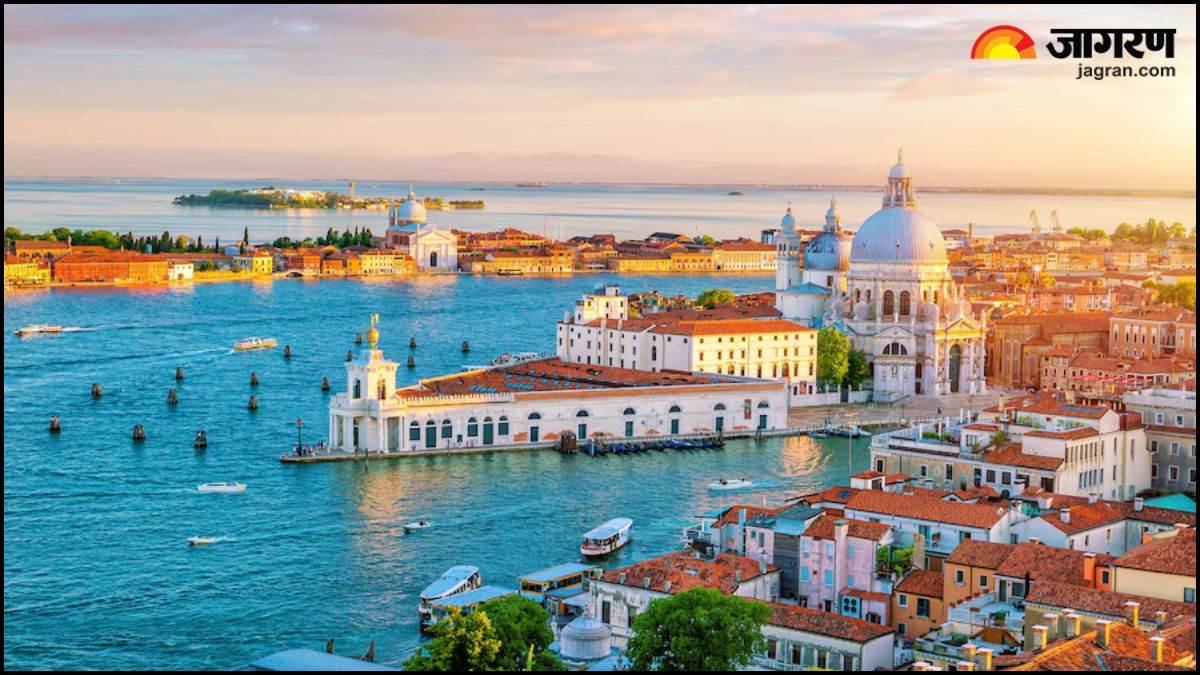 https://www.jagranimages.com/images/newimg/01062024/01_06_2024-anant_radhika_2nd_pre_wedding_italy_23729963.jpg