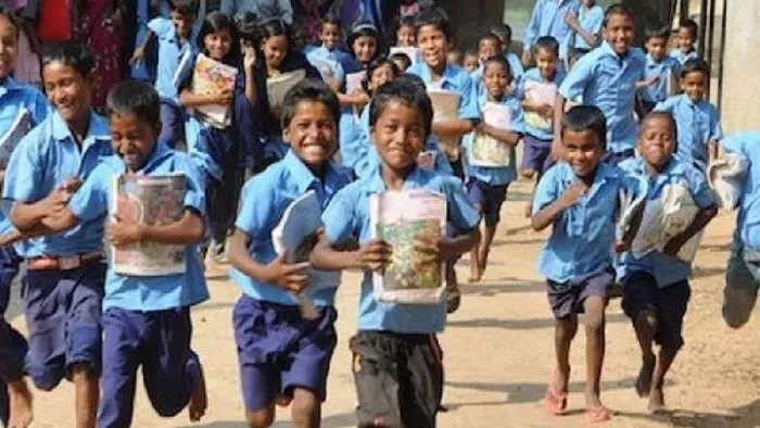 अगर नहीं किया ये काम, तो बच्चों को नहीं मिलेंगी सरकारी सुविधाएं (फाइल फोटो)