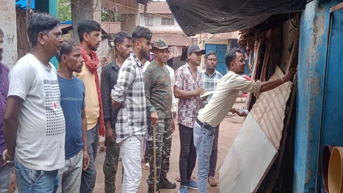 अतिक्रमण के जद में आई 181 दुकान व मकानों को प्रशासन ने किया चिह्नित