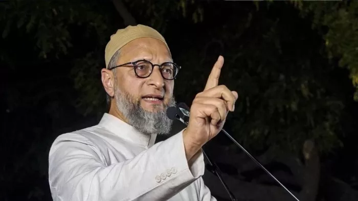 असदुद्दीन ओवैसी (Asaduddin Owaisi on Pakistan) ने शनिवार को पाकिस्तान पर जमकर निशाना साधा।(फाइल फोटो)