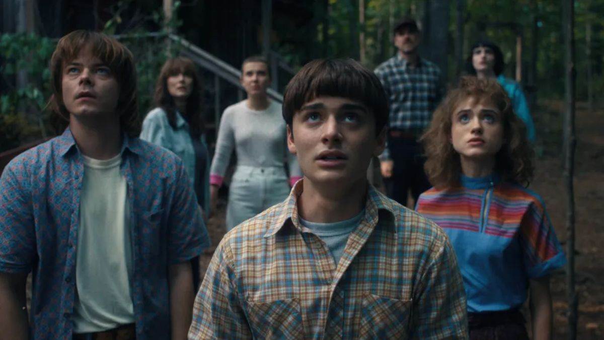 https://www.jagranimages.com/images/newimg/01062025/01_06_2025-strangers_things_5_release_23952895.jpg
