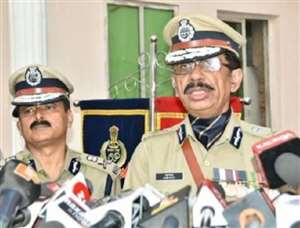 ओडिशा पुलिस डीजी अभय की अध्यक्षता में बैठक