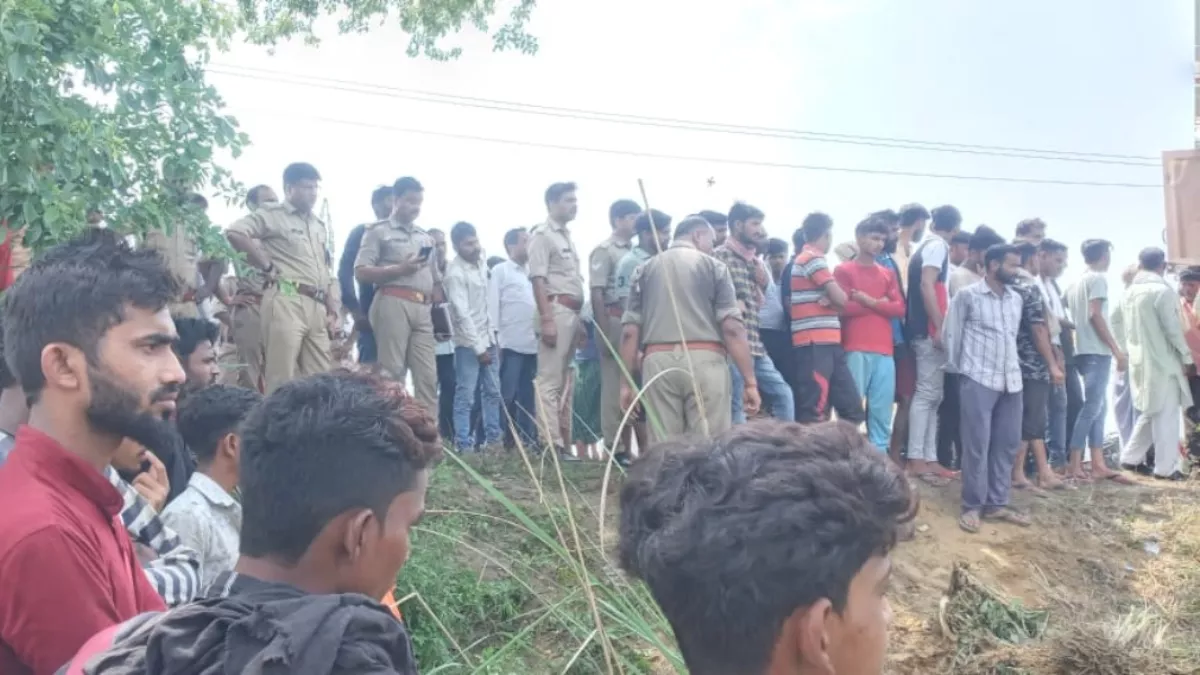 Sultanpur Accident News: सुलतानपुर में बड़ा हादसा, ट्रालर की टक्‍कर से ई-रिक्शा सवार छह लोगों की मौत