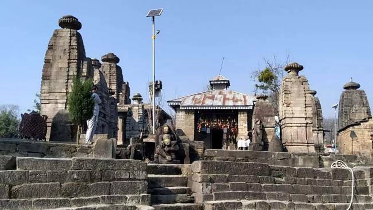 उत्तराखंड के इन पांच सबसे प्राचीन शिव मंदिरों में सावन पर पहुंचते हैं भक्‍त, तस्‍वीरों में घर बैठे कीजिए दर्शन