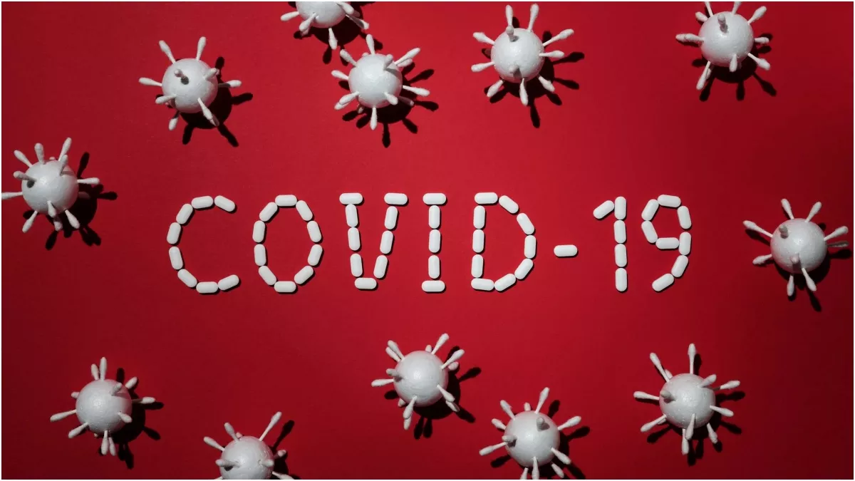 Coronavirus: कोरोना वायरस के नए सब-वेरिएंट्स BA.4, BA.5 के लक्षणों को कैसे पहचानें?