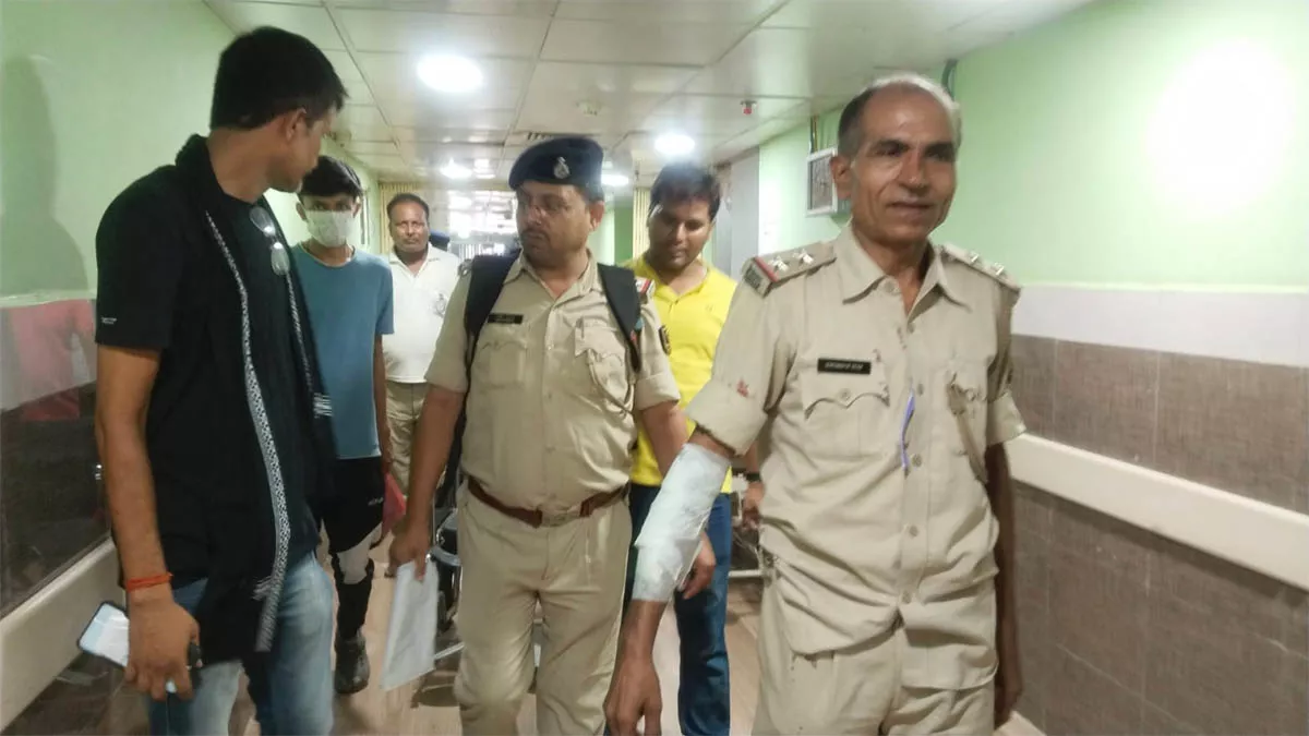 Patna Civil Court Blast: पटना सिविल कोर्ट में बम ब्‍लास्‍ट, कदमकुआं दारोगा समते चार घायल